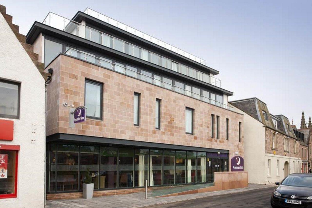 Premier Inn Inverness Centre - River Ness Exterior foto