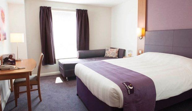 Premier Inn Inverness Centre - River Ness Exterior foto